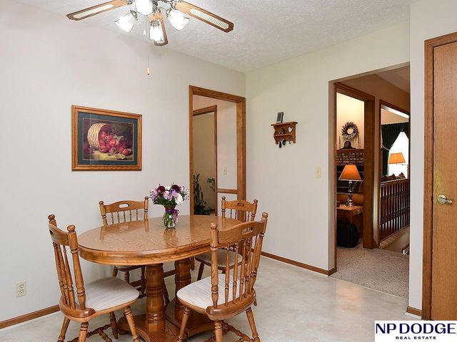 6426 S 92nd Street, Omaha, NE 68127