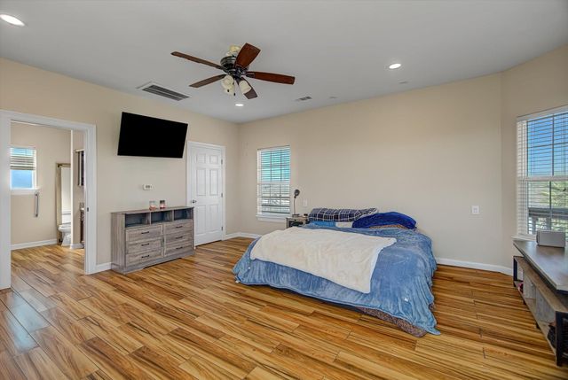 1026 21st Street, San Leon, TX 77539