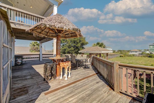 1026 21st Street, San Leon, TX 77539