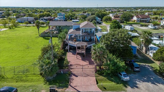1026 21st Street, San Leon, TX 77539