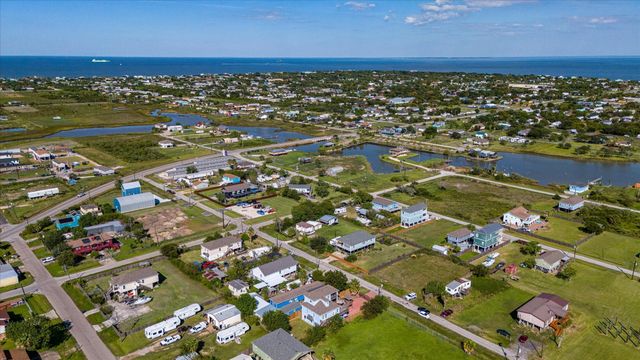 1026 21st Street, San Leon, TX 77539