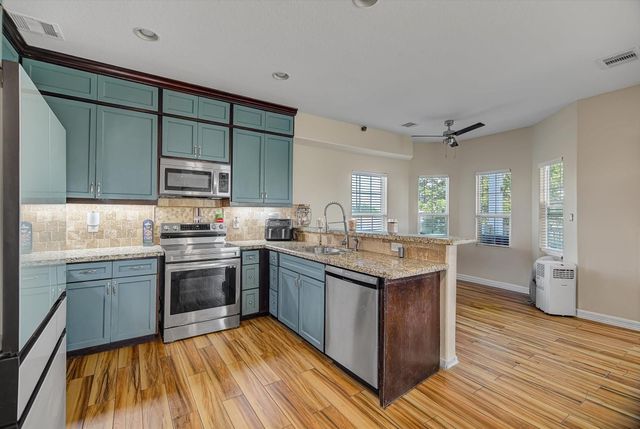 1026 21st Street, San Leon, TX 77539