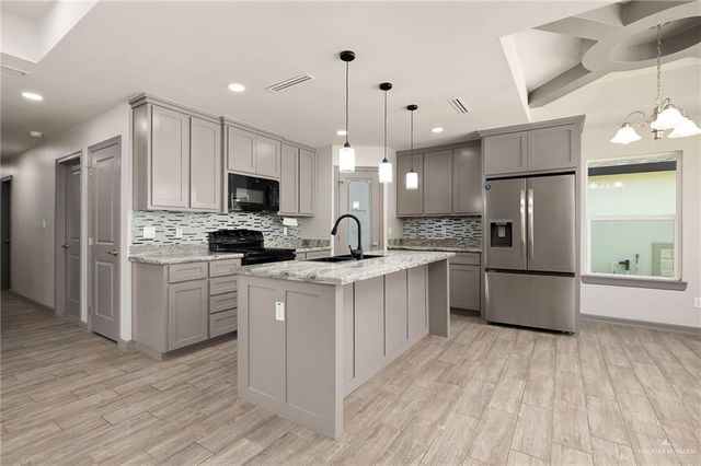 2106 Trinity Street, Donna, TX 78537