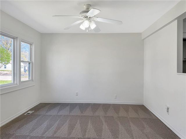 1005 NE 44th Street, Kansas City, MO 64116