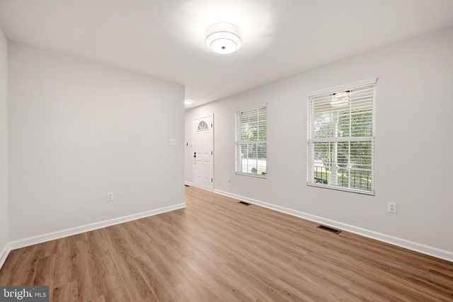 107 ROMNEY PL, Stephens City, VA 22655