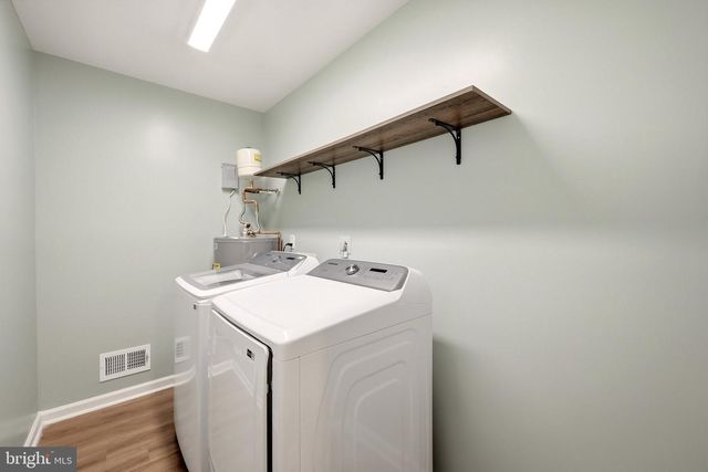 107 ROMNEY PL, Stephens City, VA 22655