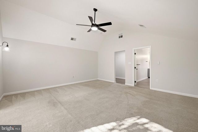 107 ROMNEY PL, Stephens City, VA 22655