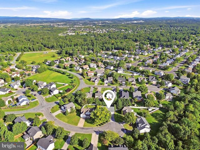 107 ROMNEY PL, Stephens City, VA 22655