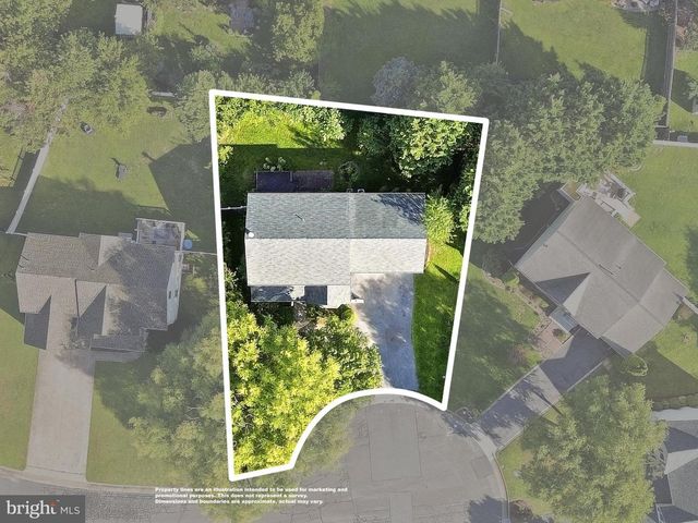 107 ROMNEY PL, Stephens City, VA 22655