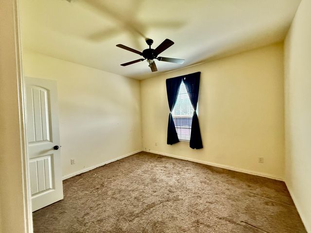 1801 Chuckwagon Drive, Midlothian, TX 76065