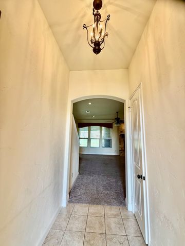 1801 Chuckwagon Drive, Midlothian, TX 76065