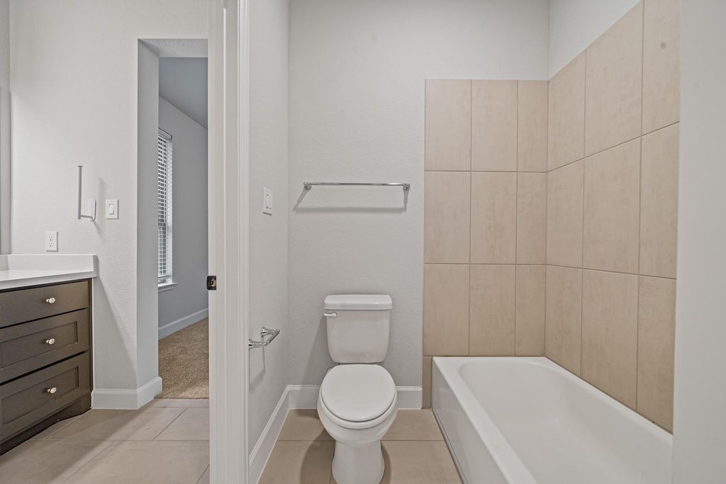 Image 26 of property listing at 31219 Star Landing Drive, Brookshire, TX 77423