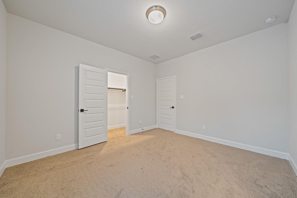 Image 29 of property listing at 31219 Star Landing Drive, Brookshire, TX 77423