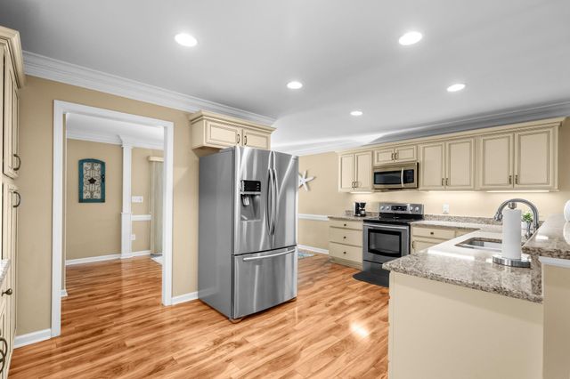 700 25th Ave. S, North Myrtle Beach, SC 29582