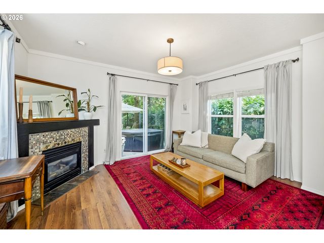 9442 N BUCHANAN Ave, Portland, OR 97203