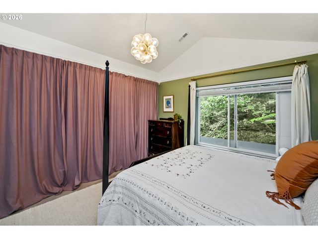 9442 N BUCHANAN Ave, Portland, OR 97203
