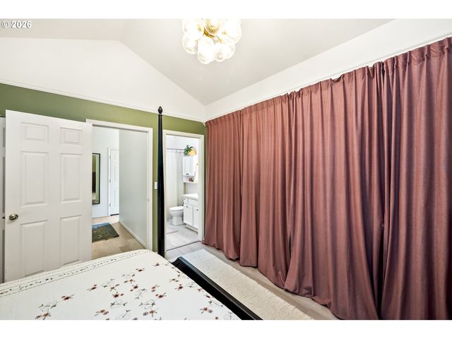 9442 N BUCHANAN Ave, Portland, OR 97203