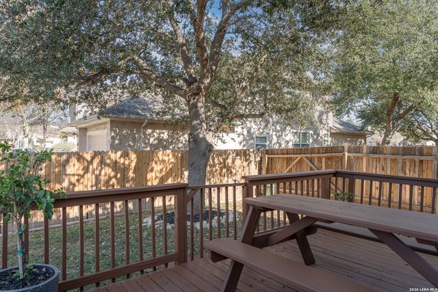 6913 Abbey Falls, San Antonio, TX 78249