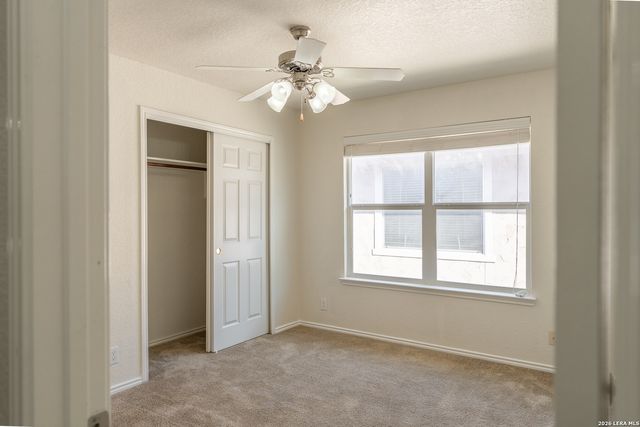 6913 Abbey Falls, San Antonio, TX 78249