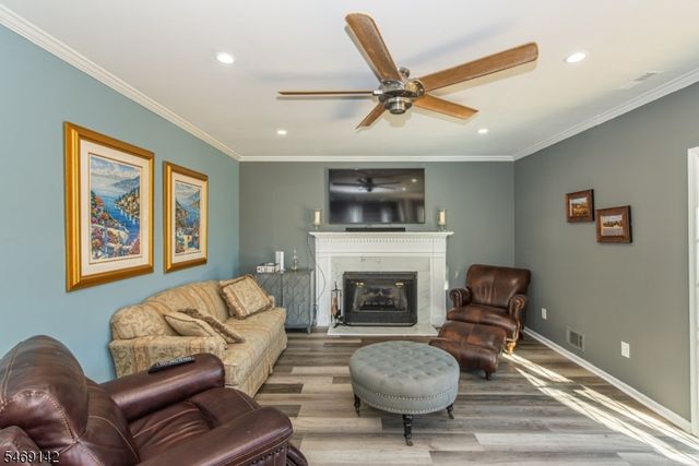 22 Lauren Ln, Vernon Twp., NJ 07461