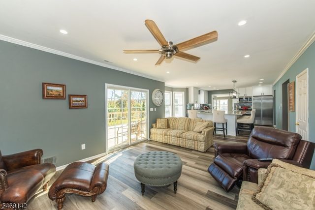 22 Lauren Ln, Vernon Twp., NJ 07461