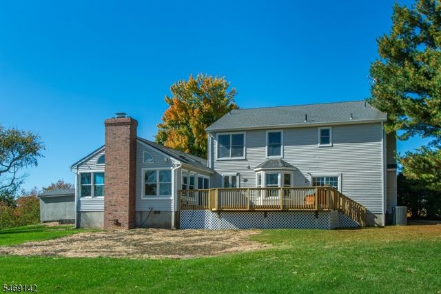 22 Lauren Ln, Vernon Twp., NJ 07461