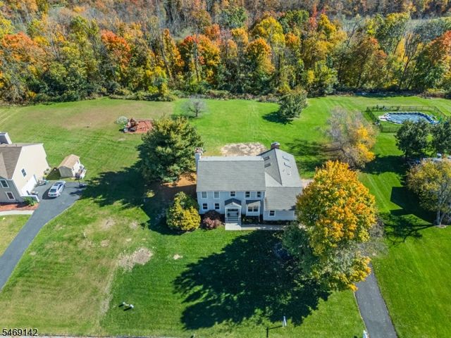 22 Lauren Ln, Vernon Twp., NJ 07461