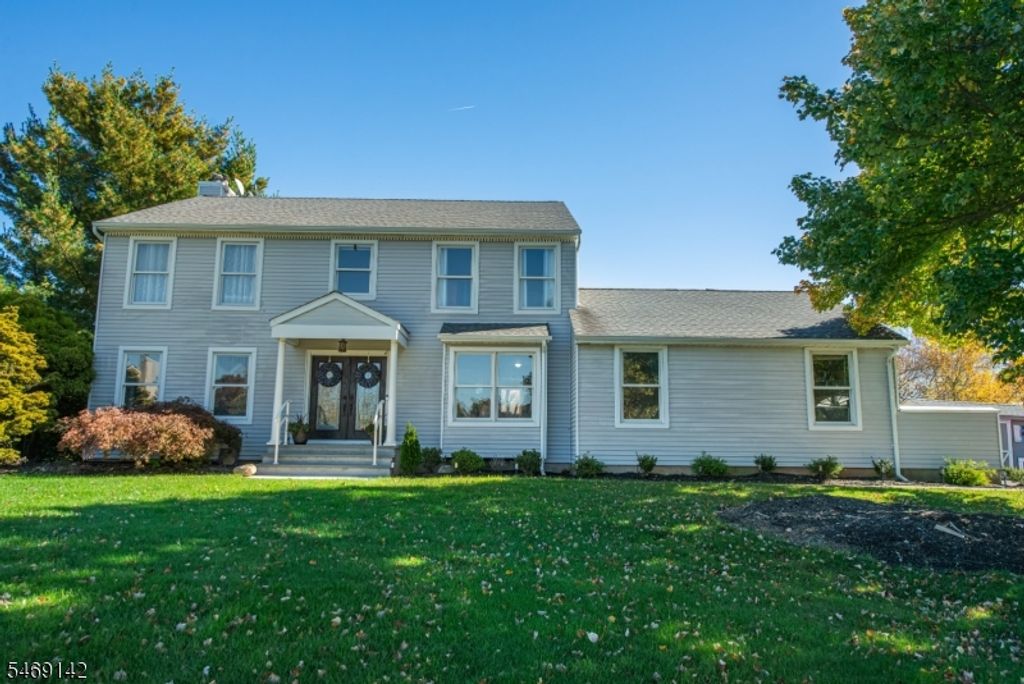 22 Lauren Ln, Vernon Twp., NJ 07461