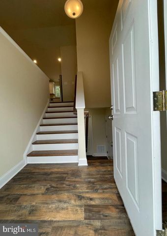 8112 LELAND, Manassas, VA 20111