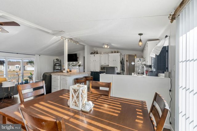 208 FERNWOOD DR, Harrington, DE 19952