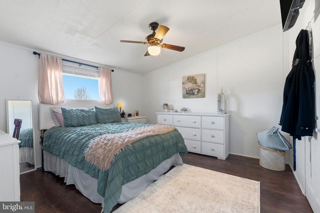 208 FERNWOOD DR, Harrington, DE 19952