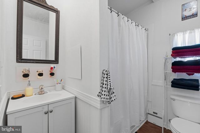 208 FERNWOOD DR, Harrington, DE 19952