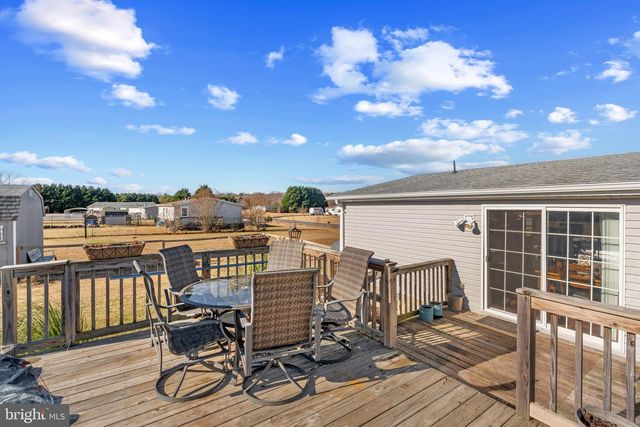 208 FERNWOOD DR, Harrington, DE 19952