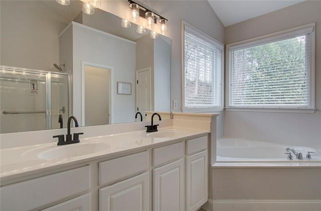 3822 Carriage House Drive, Cumming, GA 30040
