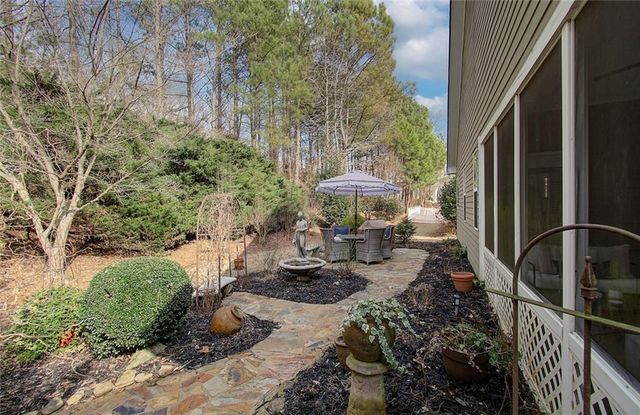 3822 Carriage House Drive, Cumming, GA 30040