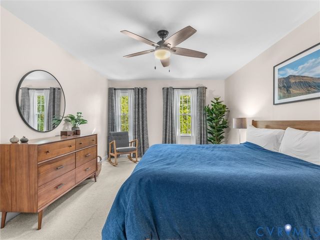 524 Glenmeadow Rd, Midlothian, VA 23114