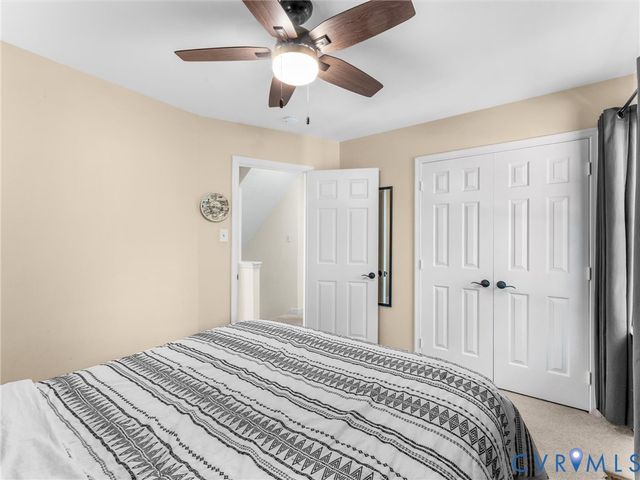 524 Glenmeadow Rd, Midlothian, VA 23114
