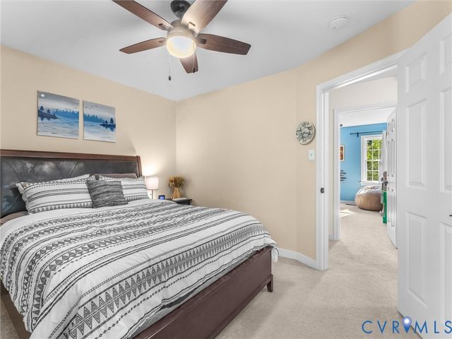 524 Glenmeadow Rd, Midlothian, VA 23114