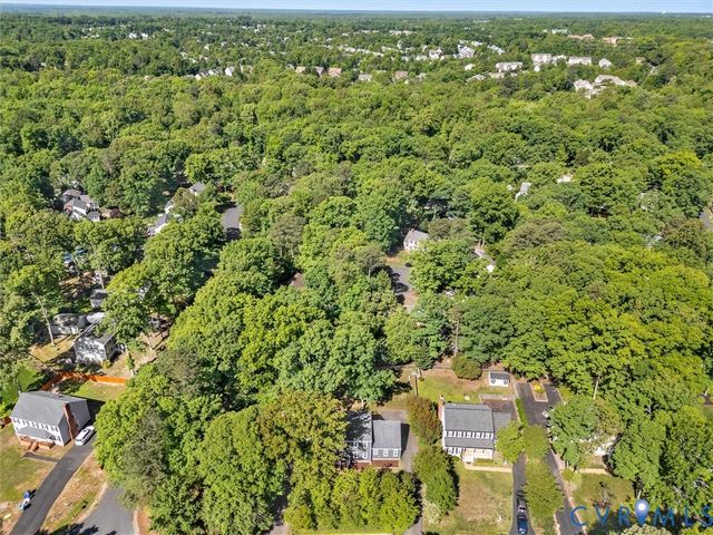 524 Glenmeadow Rd, Midlothian, VA 23114