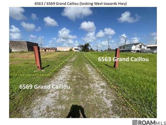 6569 Grand Caillou Road, Dulac, LA 70353