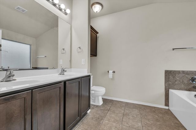 6525 Burling Street, Woodway, TX 76712