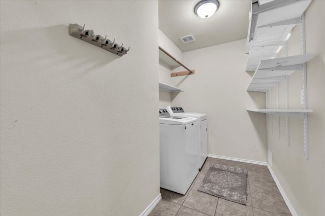 6525 Burling Street, Woodway, TX 76712