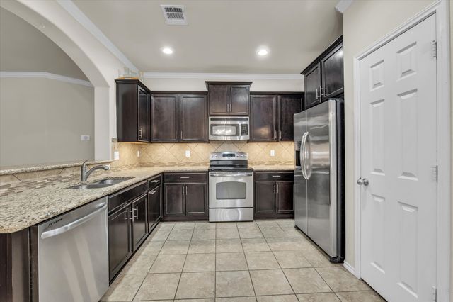 6525 Burling Street, Woodway, TX 76712