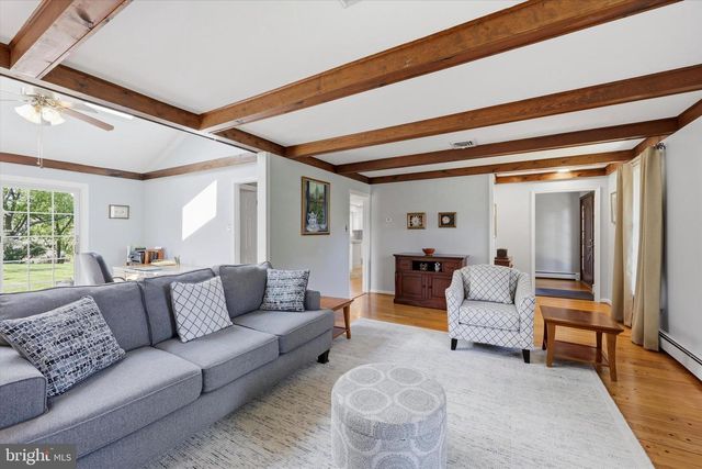 956 EMBREE LN, West Chester, PA 19380