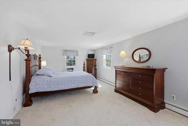 956 EMBREE LN, West Chester, PA 19380