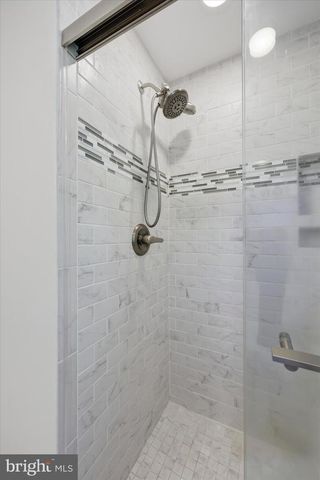 956 EMBREE LN, West Chester, PA 19380