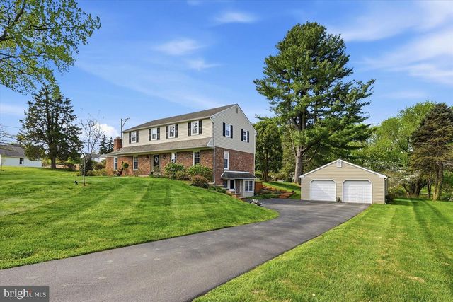 956 EMBREE LN, West Chester, PA 19380