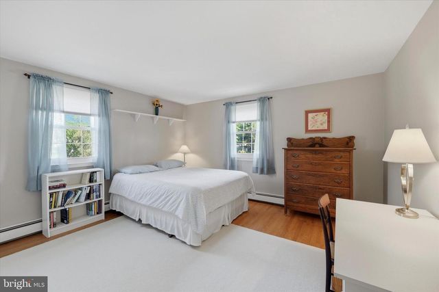 956 EMBREE LN, West Chester, PA 19380
