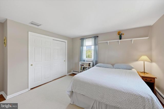 956 EMBREE LN, West Chester, PA 19380