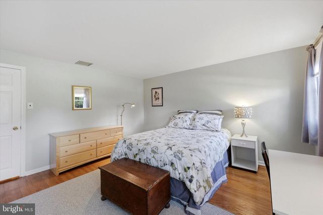 956 EMBREE LN, West Chester, PA 19380